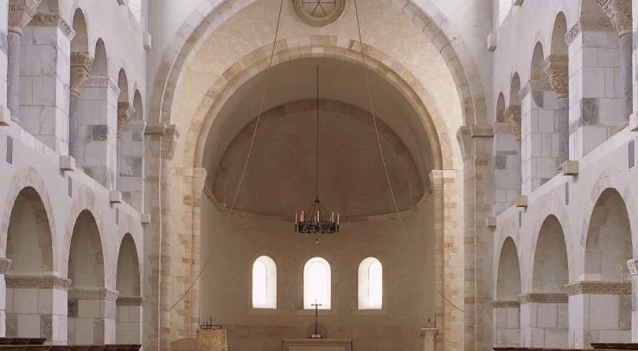 Abbaye ND St Remy Rochefort 1
